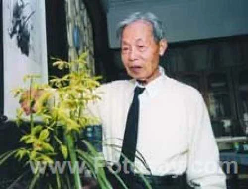 蒋风白老师的照片，单击鼠标查看大图！